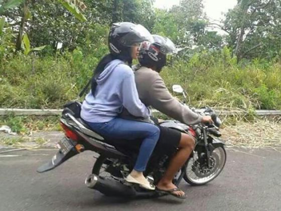 7 Bukti Bahwa Orang Indonesia Gak Pantes Dikasih Hal Bagus!