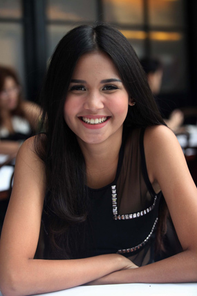 Ringkasan Atau Sinopsis FTV SCTV Guru Cantikku Alay
