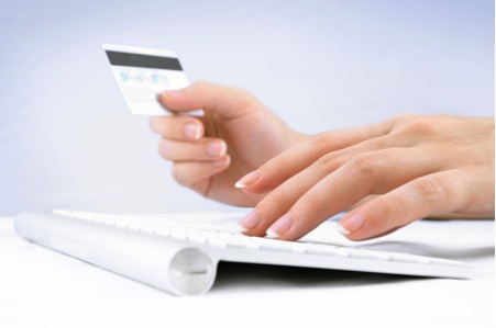 Ini Alasan Kenapa Sekarang Orang Lebih Suka Belanja Online
