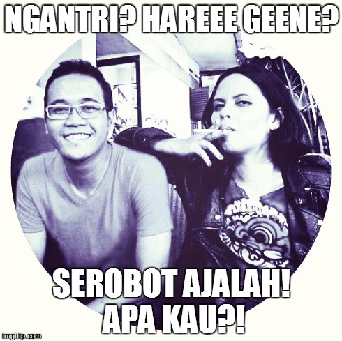 Florence Anggap Orang Jogja Tolol, Karena Ditolak Isi BBM Di Antrean Mobil Florence Anggap Orang Jogja Tolol, Karena Ditolak Isi BBM Di Antrean Mobil