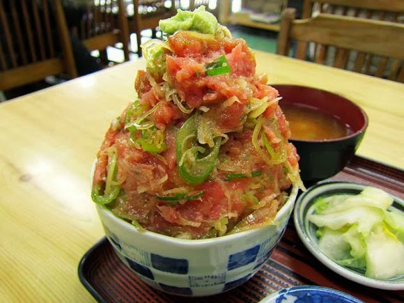 Foto - Foto Unik Makanan Porsi Super Raksasa Di Jepang Foto - Foto Unik Makanan Porsi Super Raksasa Di Jepang