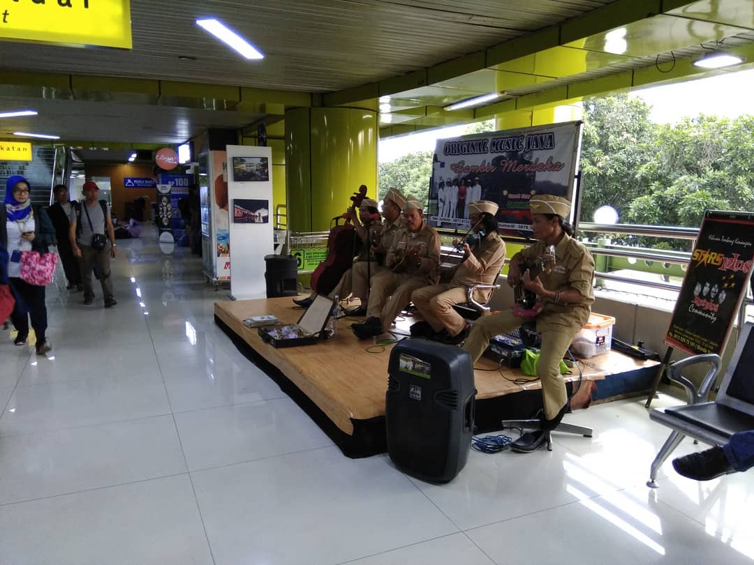 Informasi Seputar Stasiun Gambir Jakarta Informasi Seputar Stasiun Gambir Jakarta
