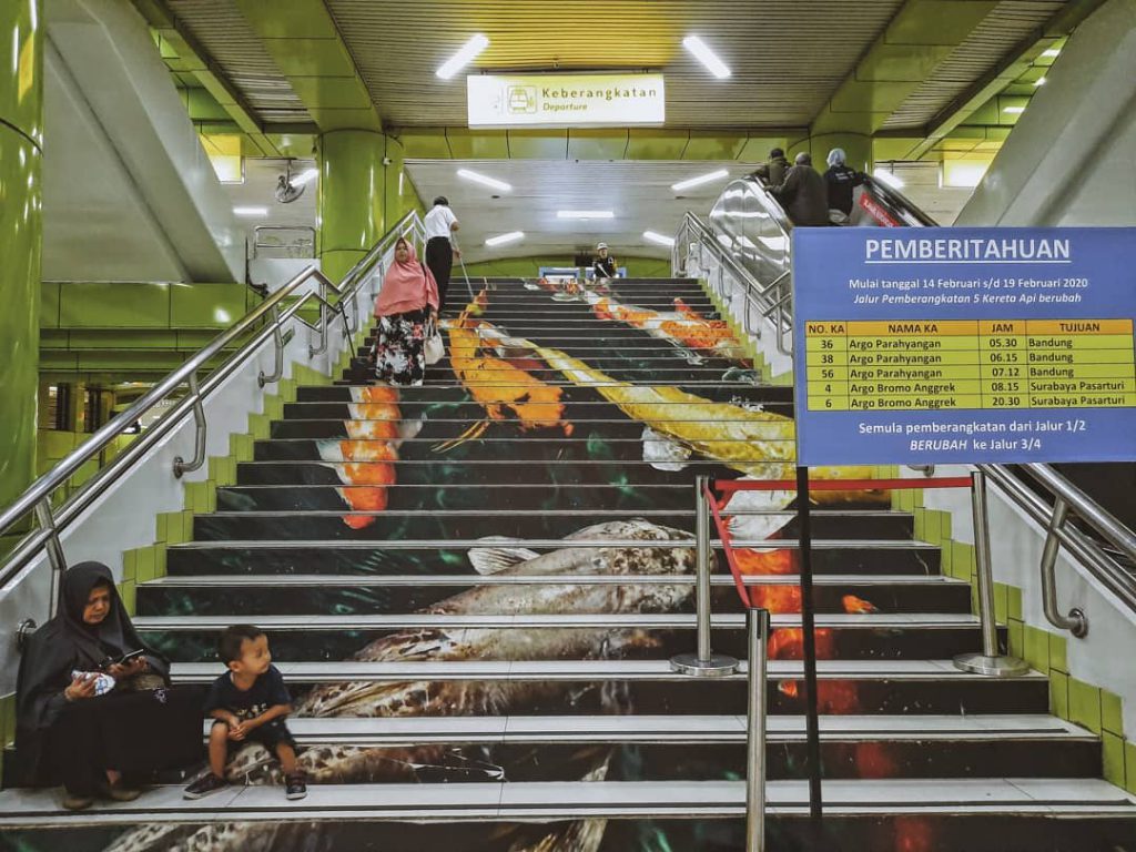 Jadwal kereta Surabaya Jakarta terbaru tahun 2026, untuk kamu yang ingin pergi ke Jakarta dari Surabaya dengan naik kereta api.