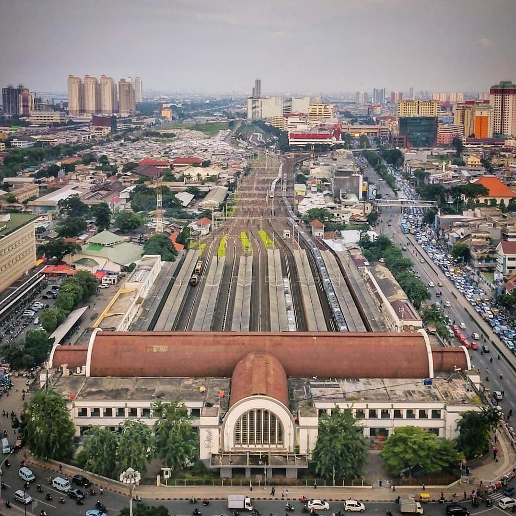 Jadwal KRL Commuter Line Cikarang Jakarta Kota Jadwal KRL Commuter Line Cikarang Jakarta Kota