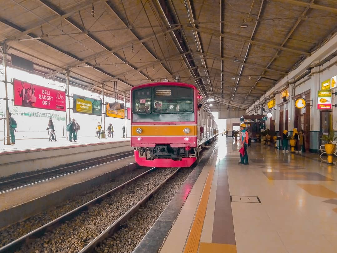 Jadwal KRL Jatinegara Bogor Terbaru