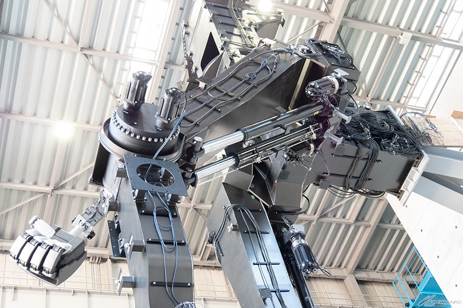Keren! Jepang Bikin Robot Gundam RX-78 Yang Bisa Jalan Beneran! Keren! Jepang Bikin Robot Gundam RX-78 Yang Bisa Jalan Beneran!
