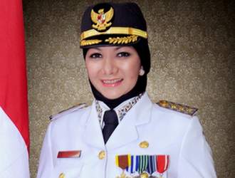 10 Kepala Daerah Dari Indonesia Yang Cantik 10 Kepala Daerah Dari Indonesia Yang Cantik
