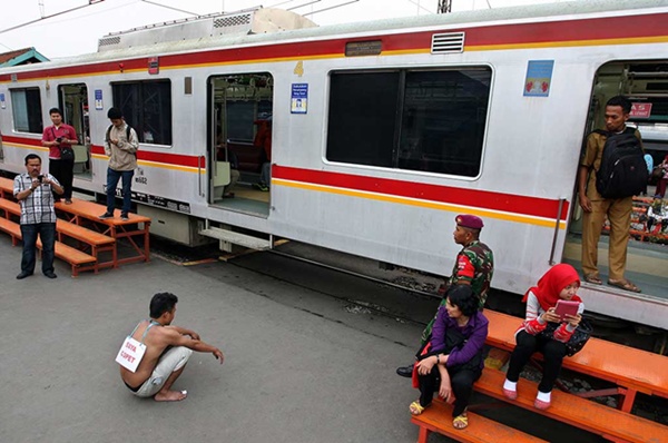 4 Kisah Konyol Para Pencopet Gagal Mencopet 4 Kisah Konyol Para Pencopet Gagal Mencopet