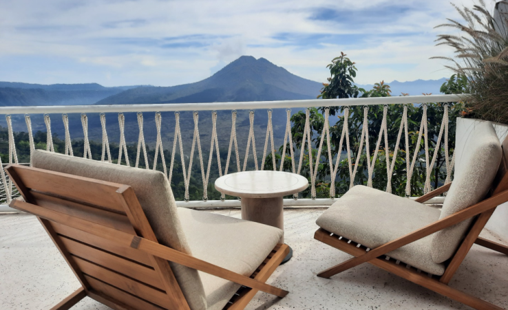 Montana del Cafe Tempat Ngopi di Atas Awan