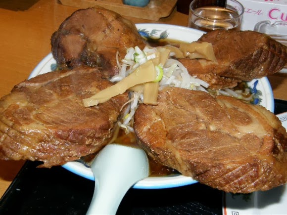 Foto - Foto Unik Makanan Porsi Super Raksasa Di Jepang Foto - Foto Unik Makanan Porsi Super Raksasa Di Jepang