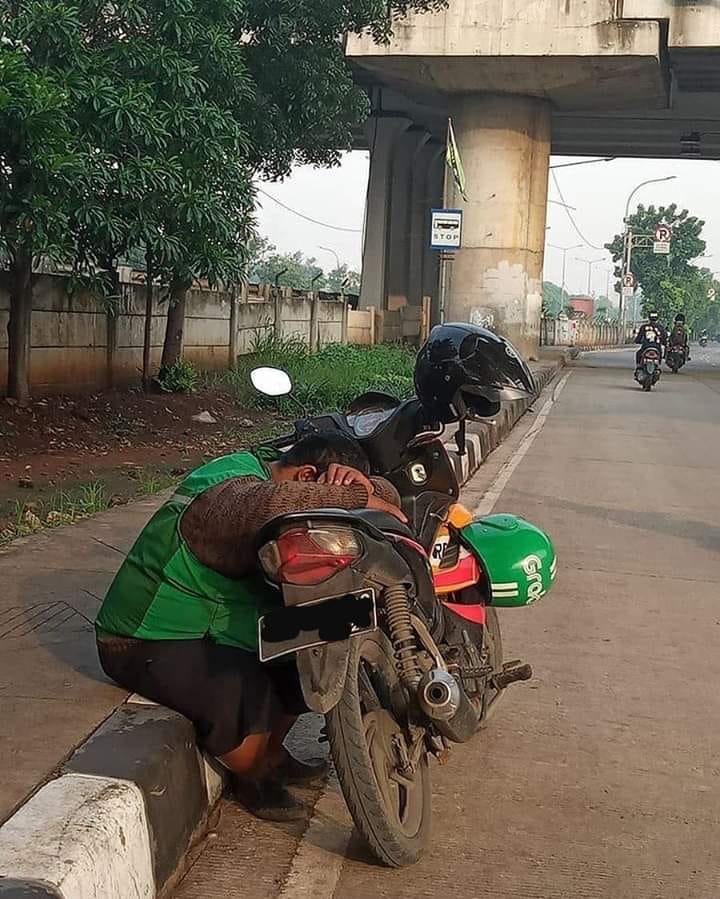 Pantaskah Kita Bersungut??? Pantaskah Kita Bersungut???