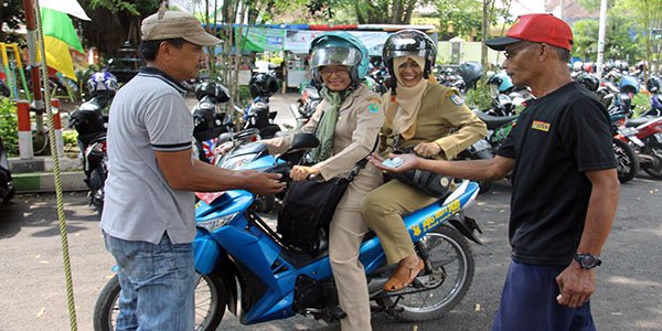 8 Masalah Ketika Memakai Jasa Parkir Liar