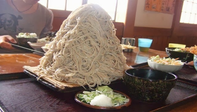 Foto - Foto Unik Makanan Porsi Super Raksasa Di Jepang Foto - Foto Unik Makanan Porsi Super Raksasa Di Jepang