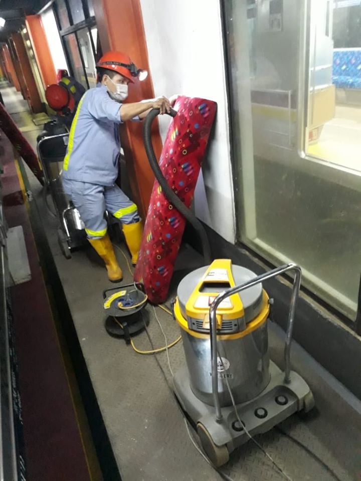 Respon KRL Commuterline Juga Transjakarta Menghadapi Virus Corona
