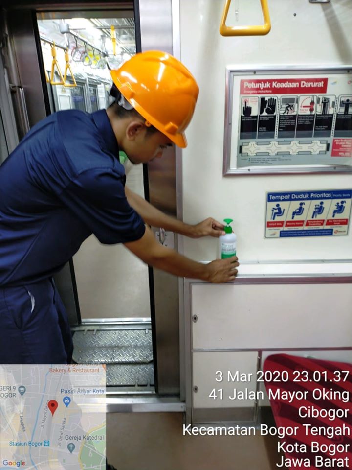 Respon KRL Commuterline Juga Transjakarta Menghadapi Virus Corona