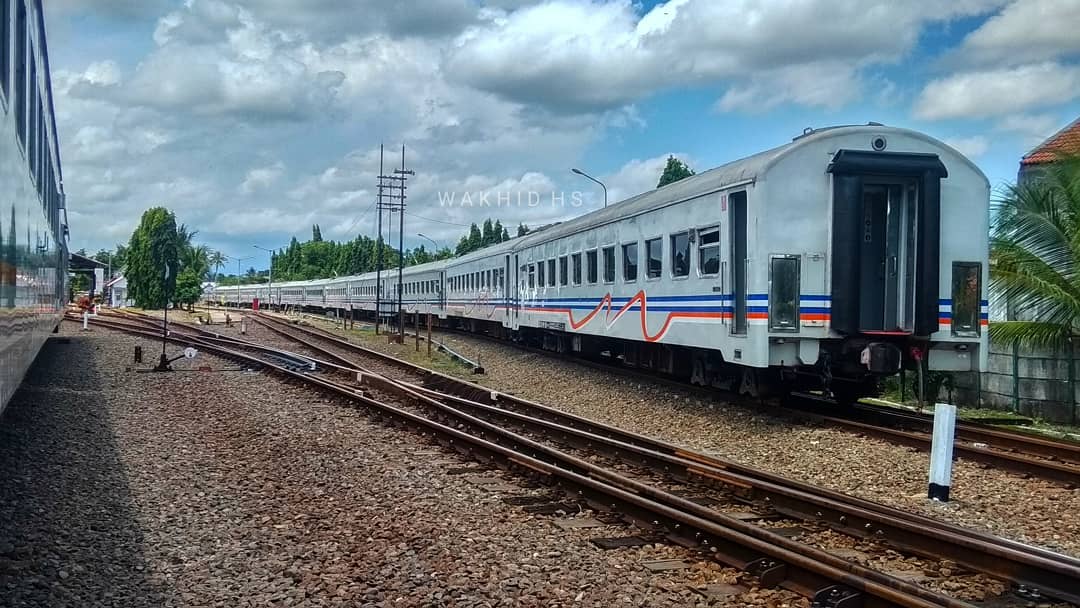 Sejarah Stasiun Pasar Senen Jakarta