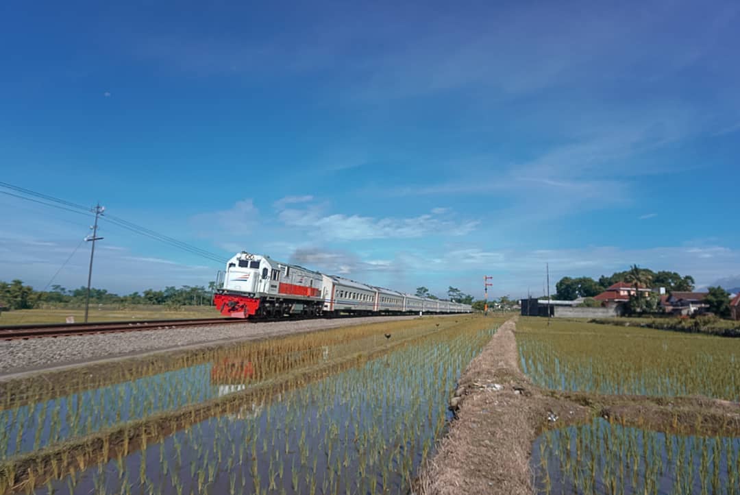 Sejarah Stasiun Pasar Senen Jakarta