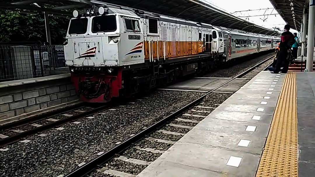Sejarah Stasiun Pasar Senen Jakarta