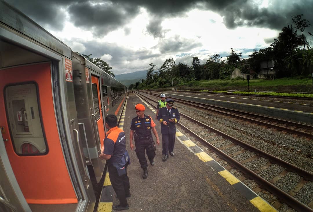 Sejarah Stasiun Pasar Senen Jakarta