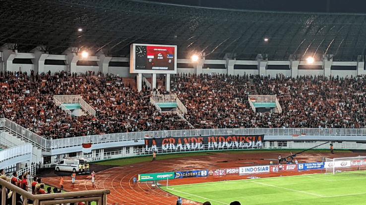 Kapasitas Stadion Pakansari