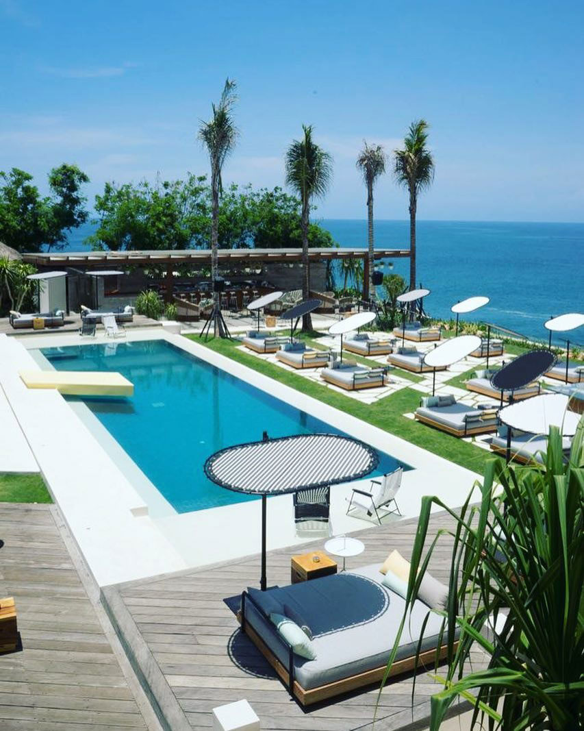 5 Tempat Hip di Bali yang Wajib Dikunjungi 5 Tempat Hip di Bali yang Wajib Dikunjungi
