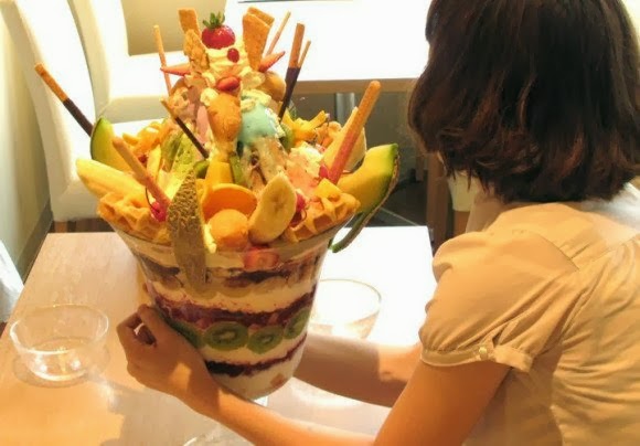 Foto - Foto Unik Makanan Porsi Super Raksasa Di Jepang Foto - Foto Unik Makanan Porsi Super Raksasa Di Jepang