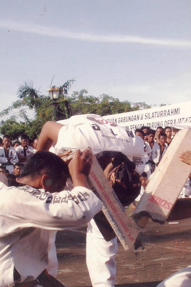 Tarung Derajat, Beladiri Asli Dari Indonesia Tarung Derajat, Beladiri Asli Dari Indonesia